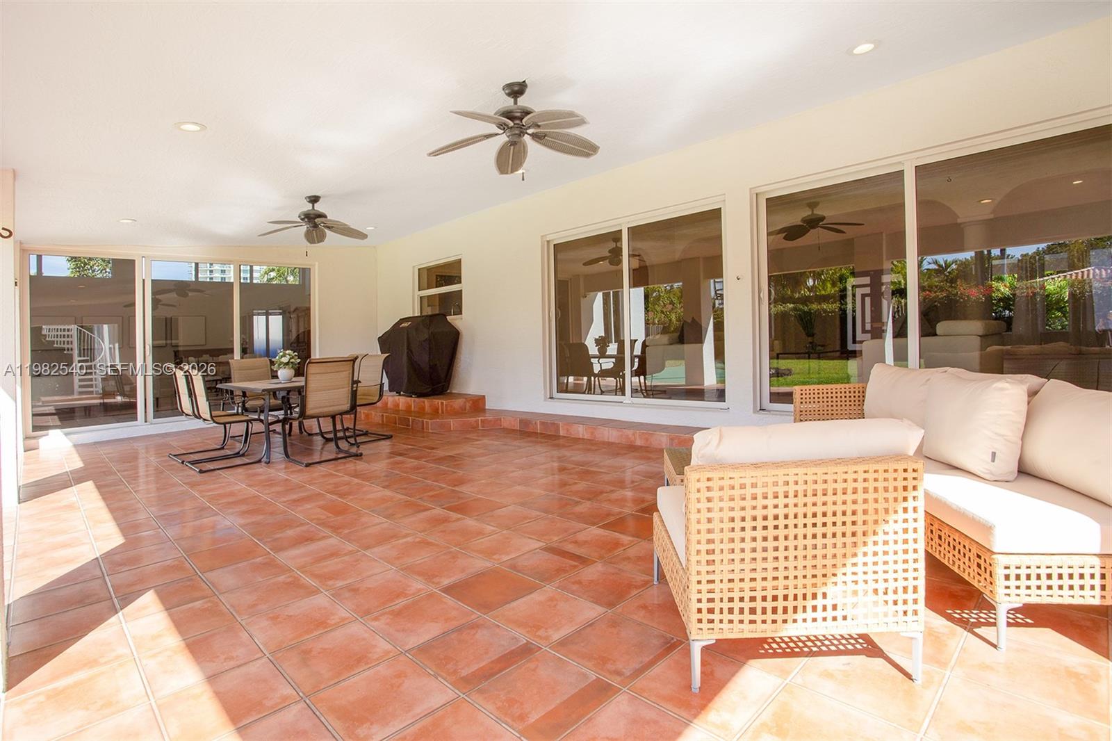 100 SW 26th Rd, Miami FL 33129