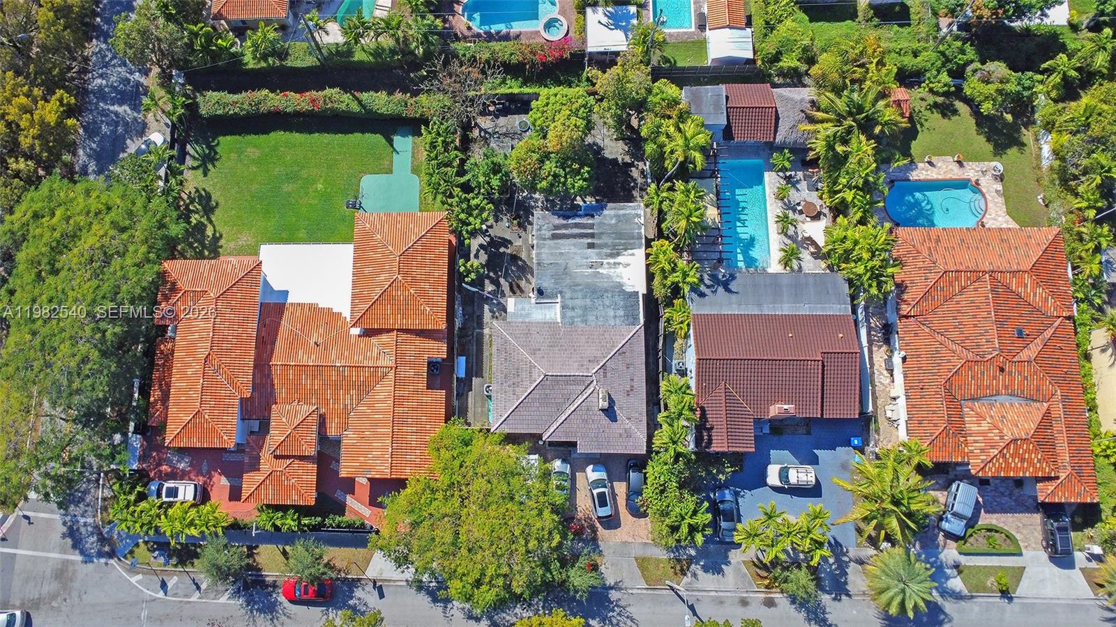 100 SW 26th Rd, Miami FL 33129