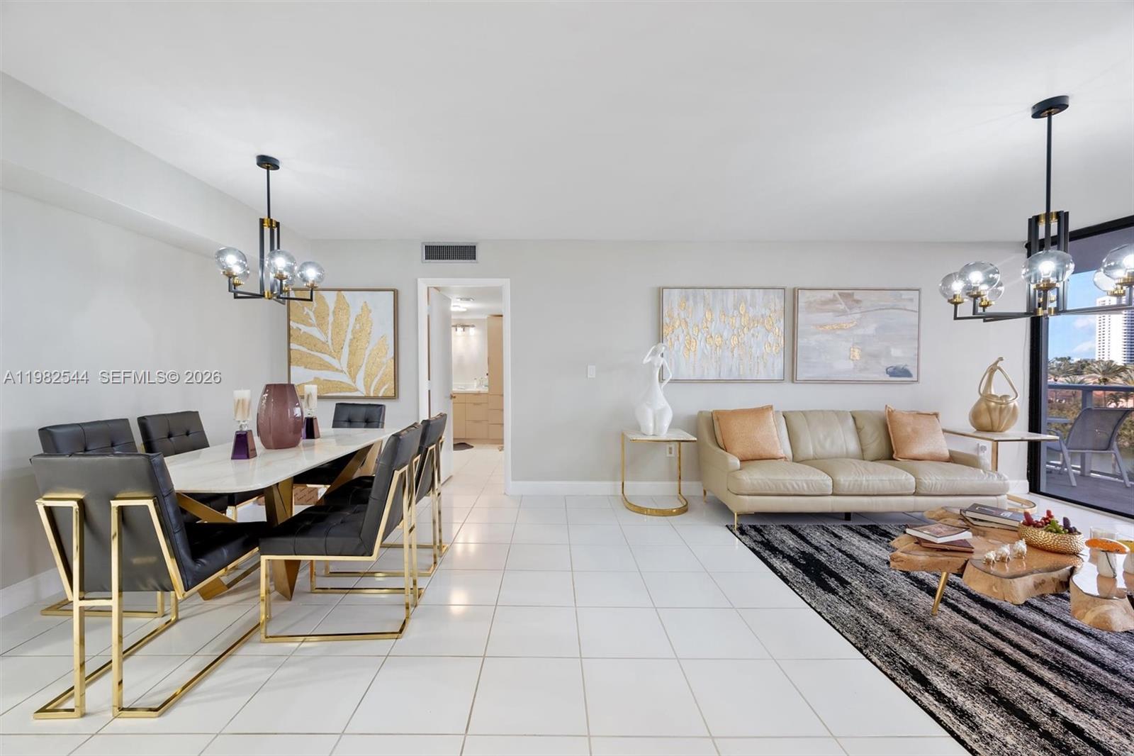 3731 N Country Club Dr #521, Aventura FL 33180
