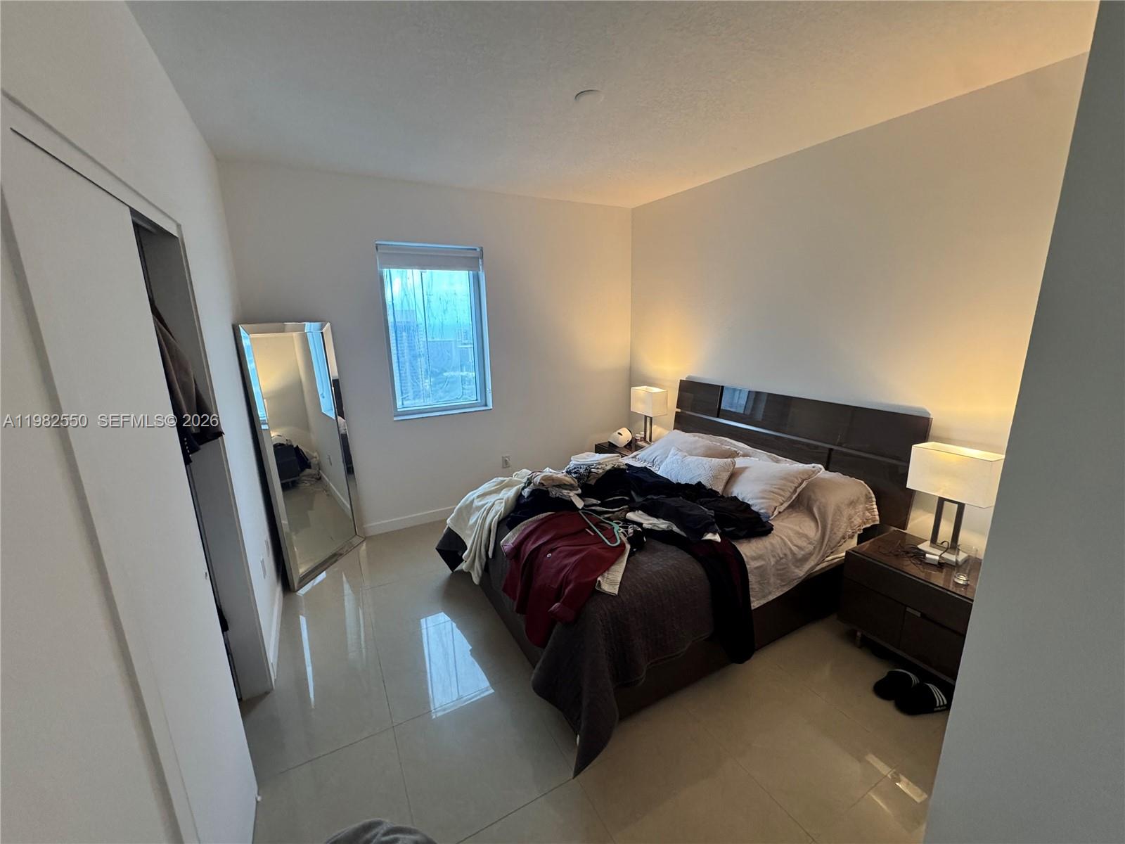 1060 Brickell Ave #3607, Miami FL 33131