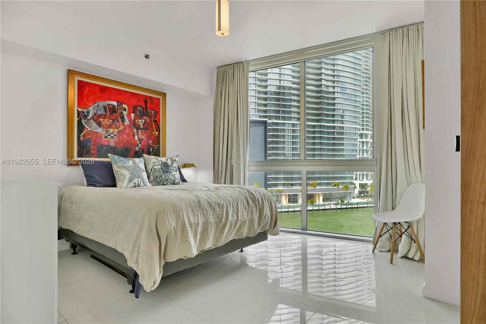 465 Brickell Ave #702, Miami FL 33131