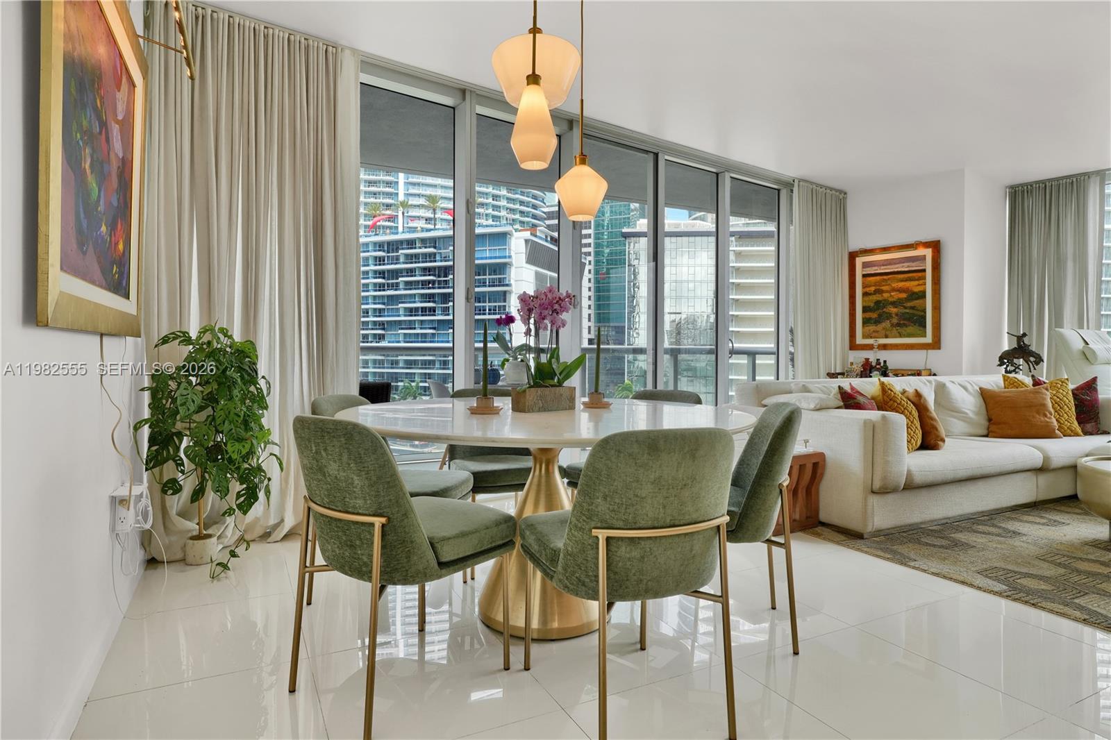 465 Brickell Ave #702, Miami FL 33131