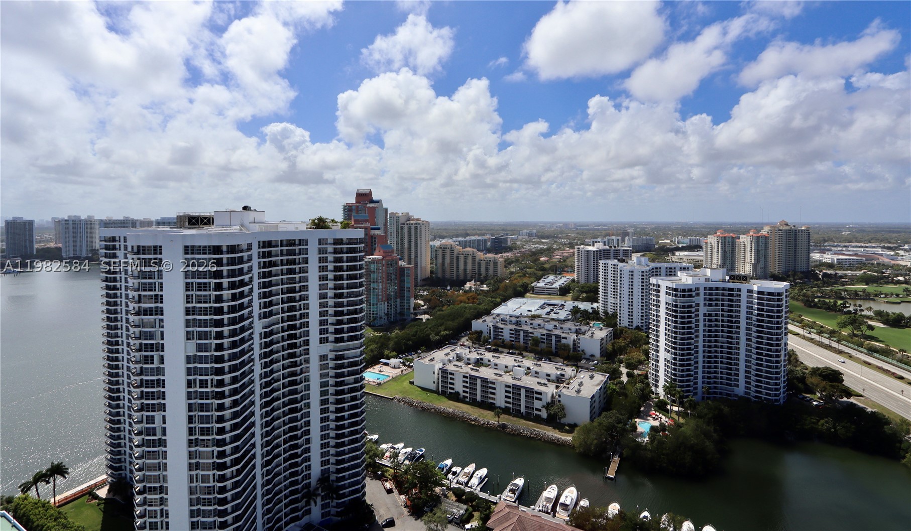 3500 Mystic Pointe Dr #3701, Aventura FL 33180