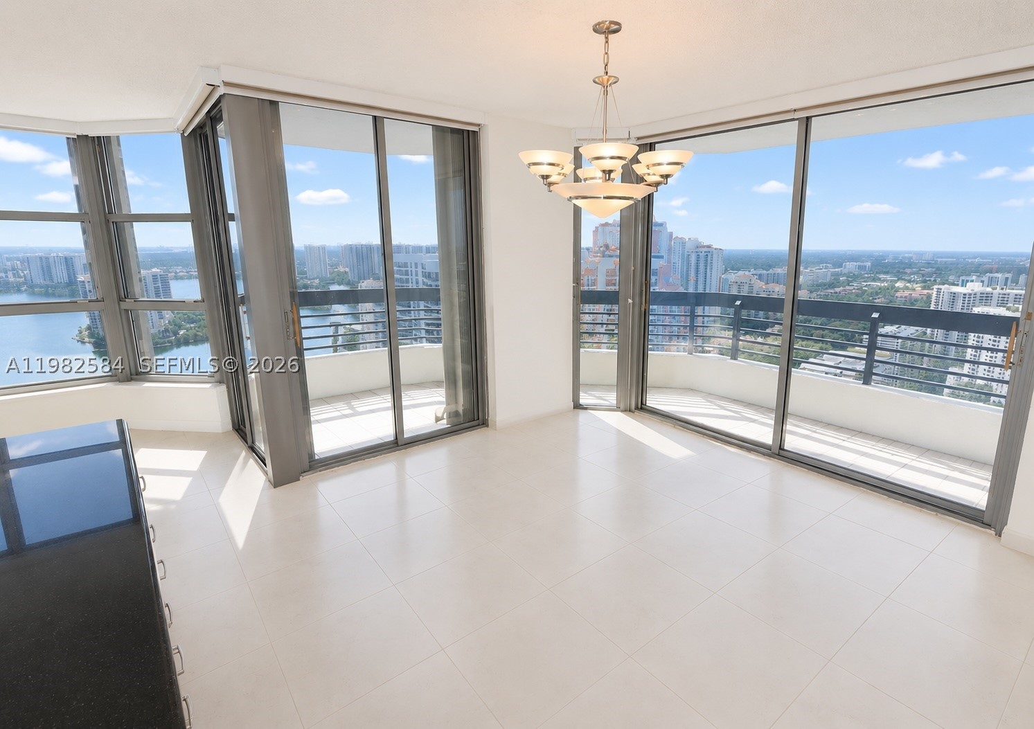 3500 Mystic Pointe Dr #3701, Aventura FL 33180
