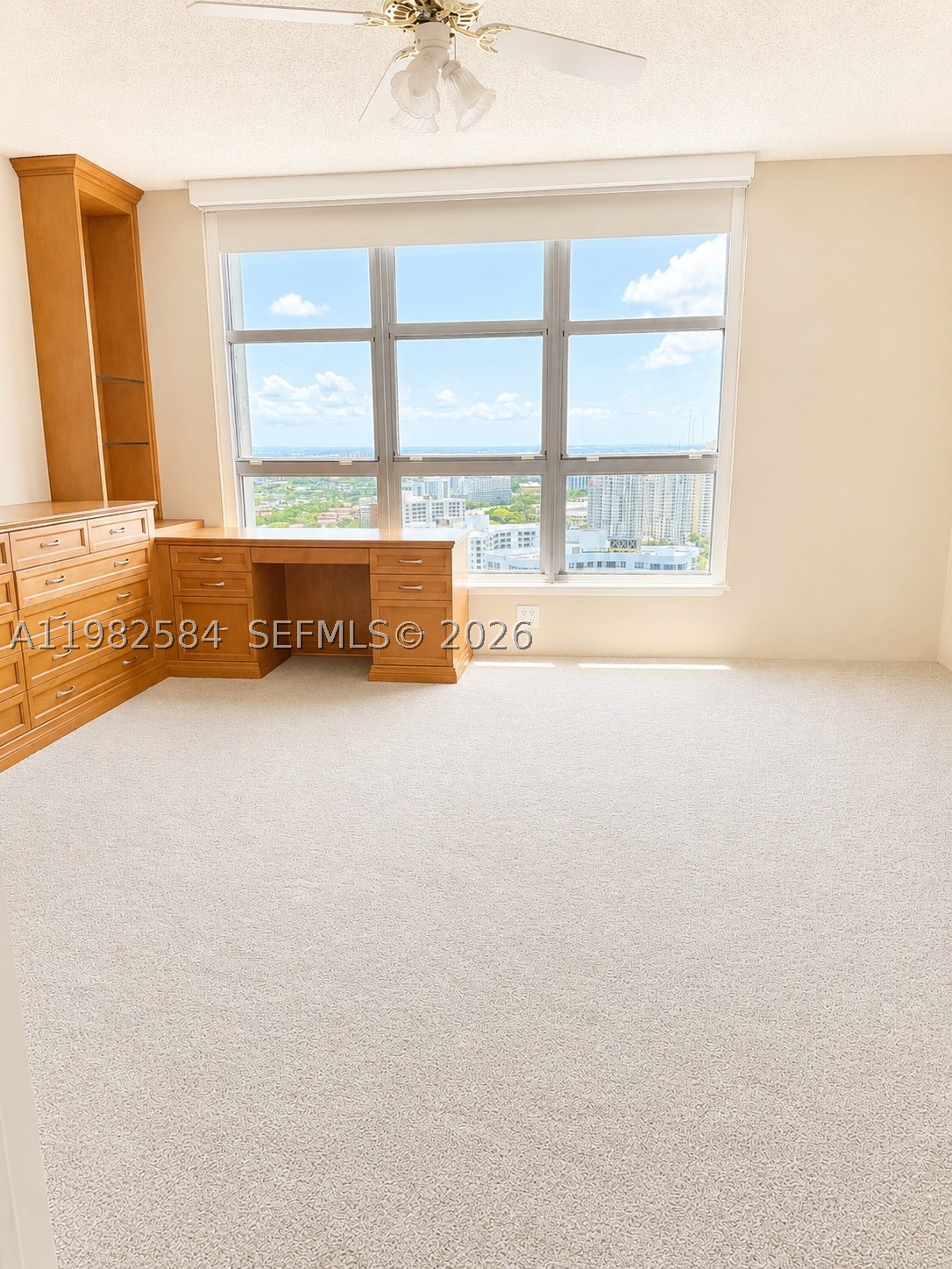 3500 Mystic Pointe Dr #3701, Aventura FL 33180