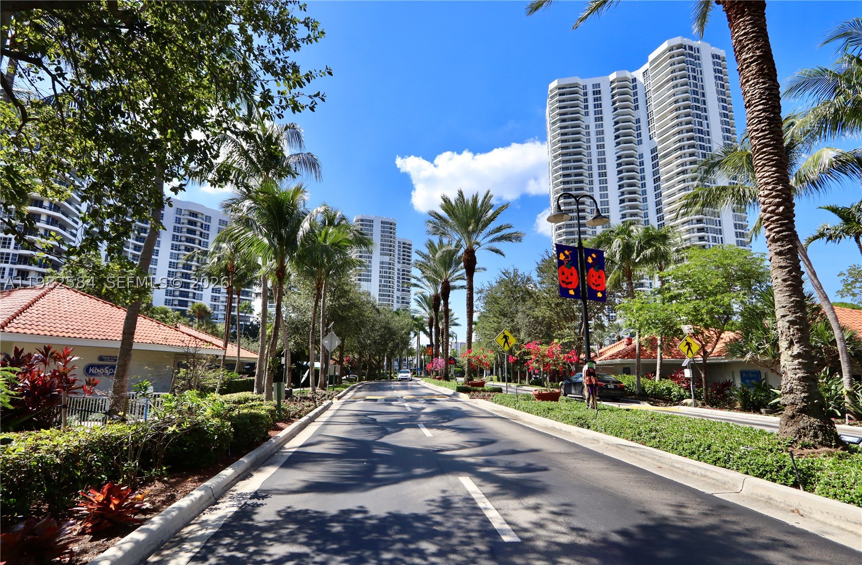 3500 Mystic Pointe Dr #3701, Aventura FL 33180