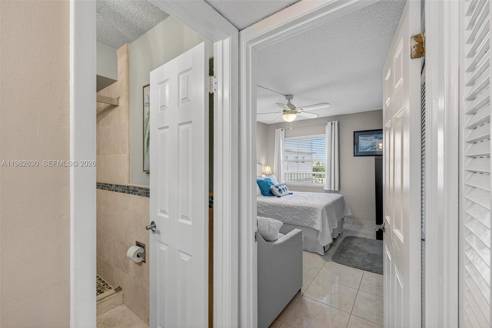 121 Golden Isles Dr #205, Hallandale Beach FL 33009