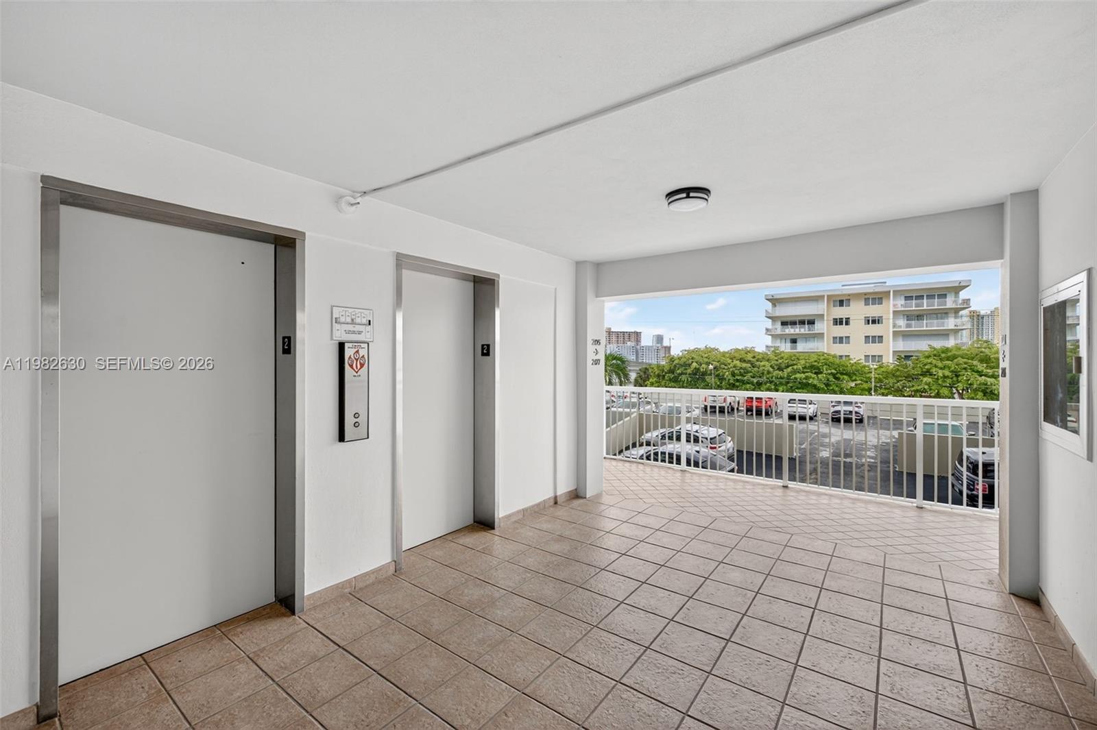 121 Golden Isles Dr #205, Hallandale Beach FL 33009