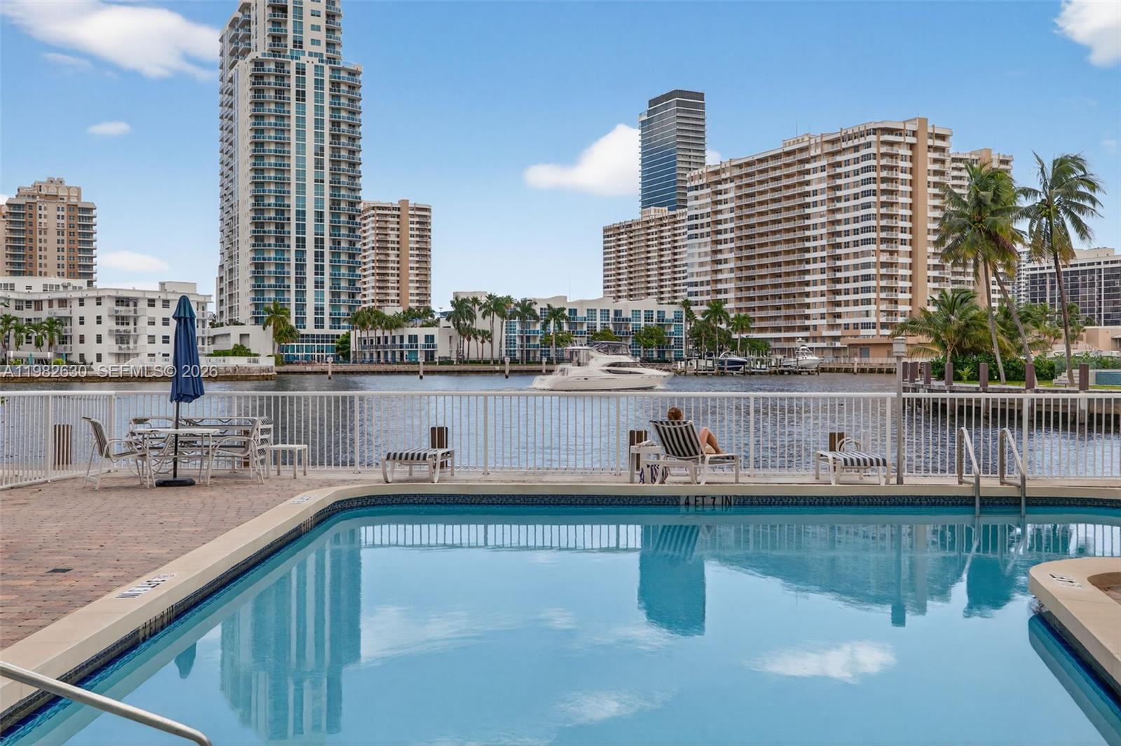 121 Golden Isles Dr #205, Hallandale Beach FL 33009
