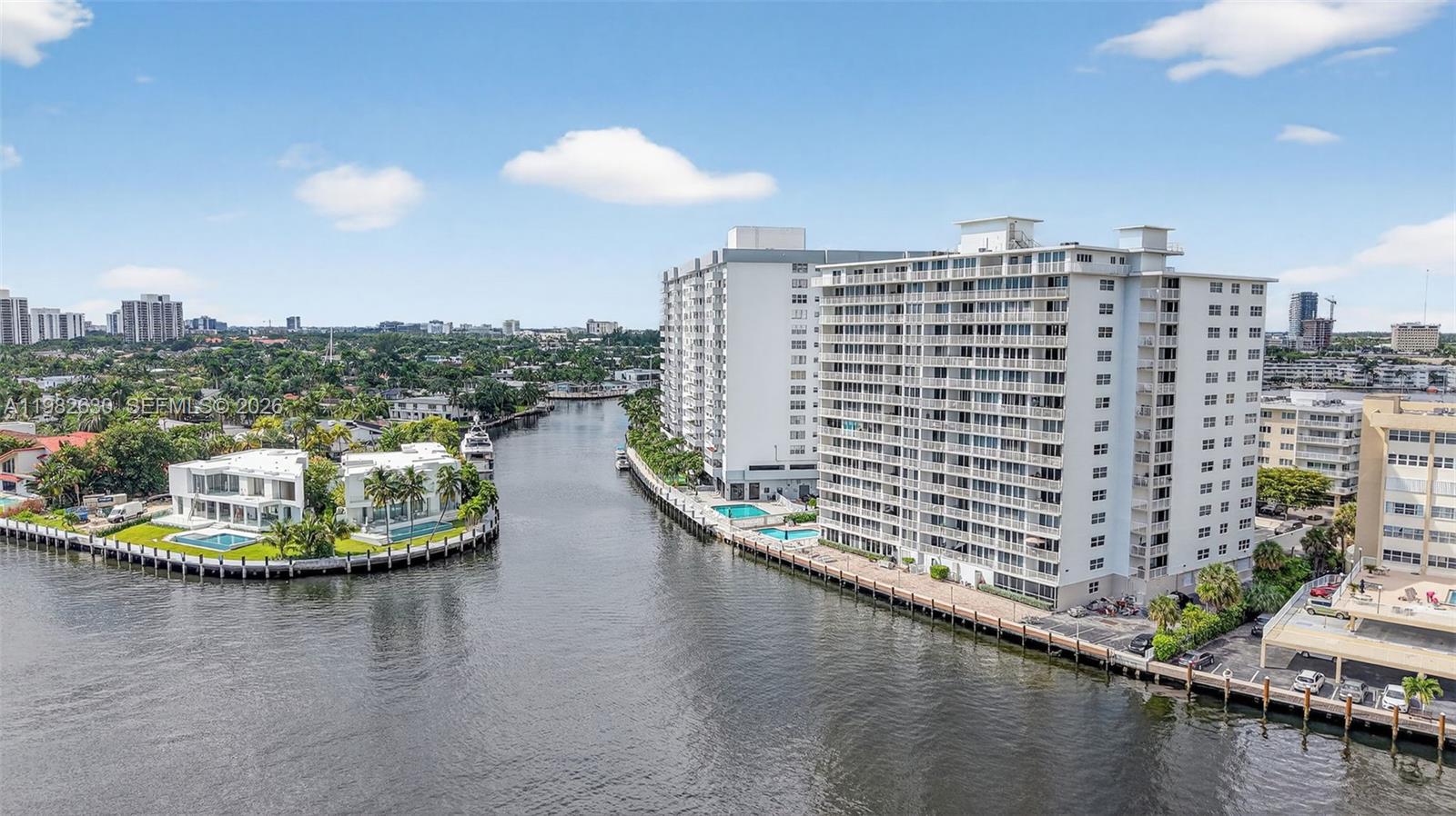 121 Golden Isles Dr #205, Hallandale Beach FL 33009