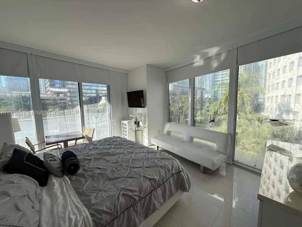 495 Brickell Ave #511, Miami FL 33131