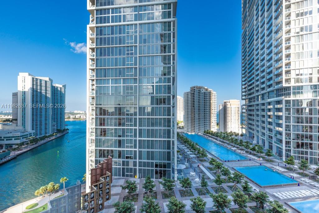 495 Brickell Ave #511, Miami FL 33131