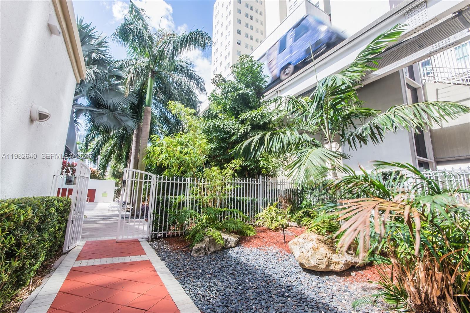 133 NE 2nd Ave #1915, Miami FL 33132