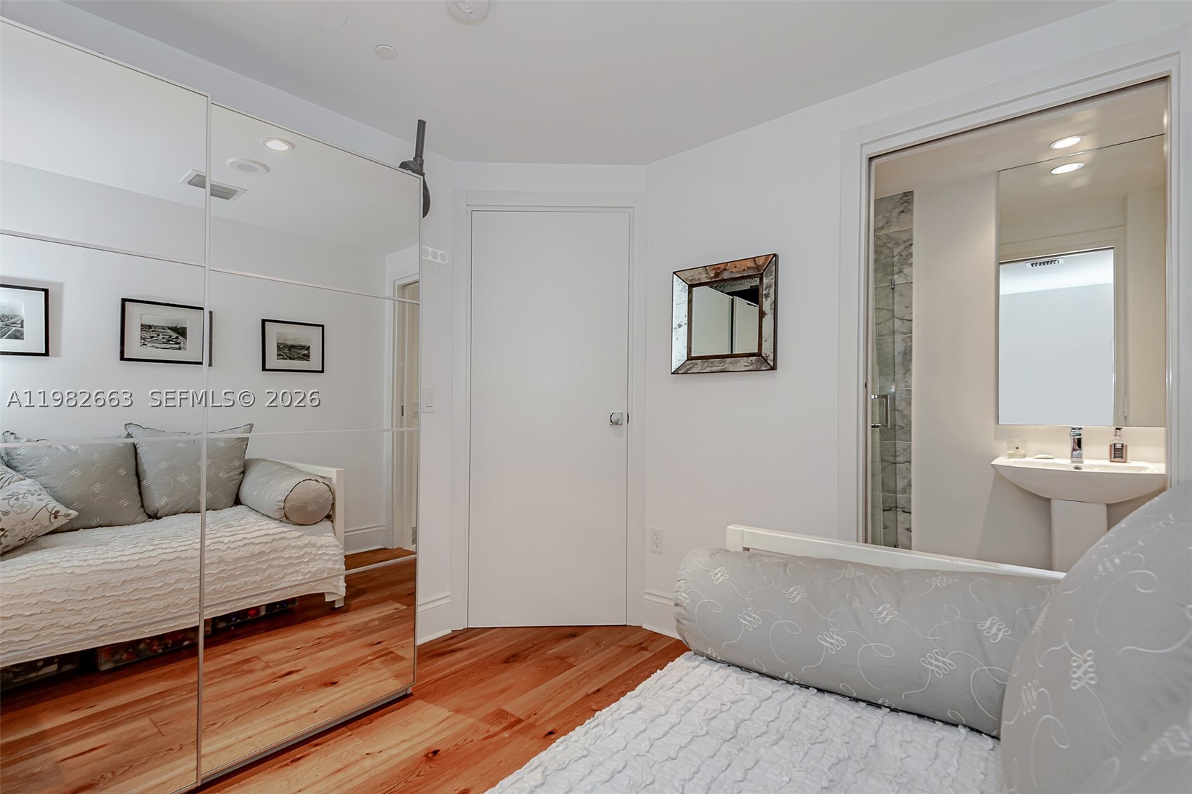 801 S Miami Ave #4508, Miami FL 33130