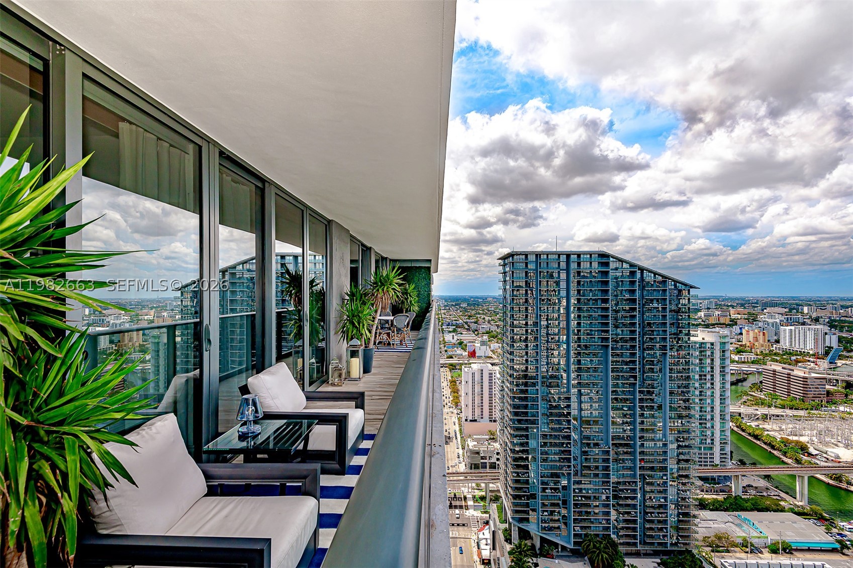 801 S Miami Ave #4508, Miami FL 33130