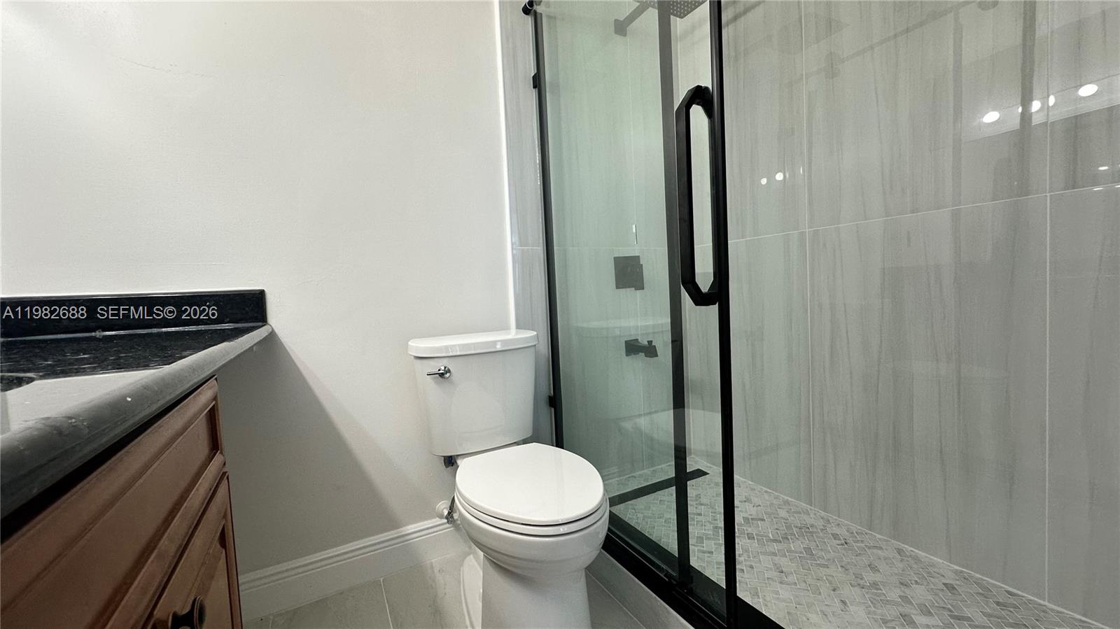 16769 Hemingway Dr, Weston FL 33326
