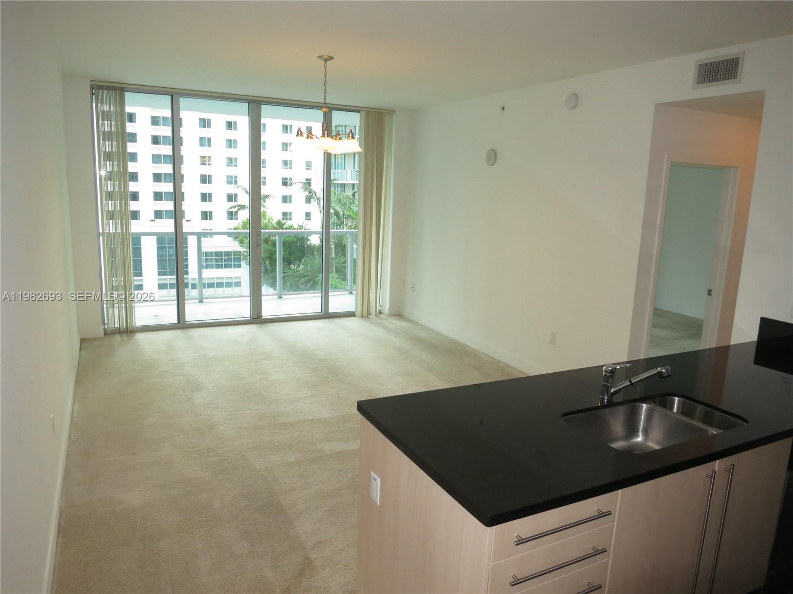 1111 SW 1 AV #1118-N, Miami FL 33130