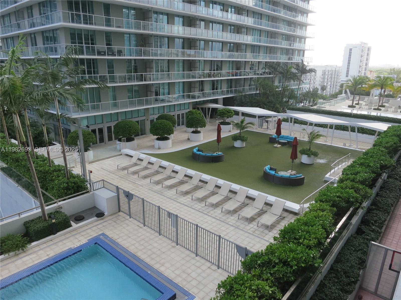 1111 SW 1 AV #1118-N, Miami FL 33130