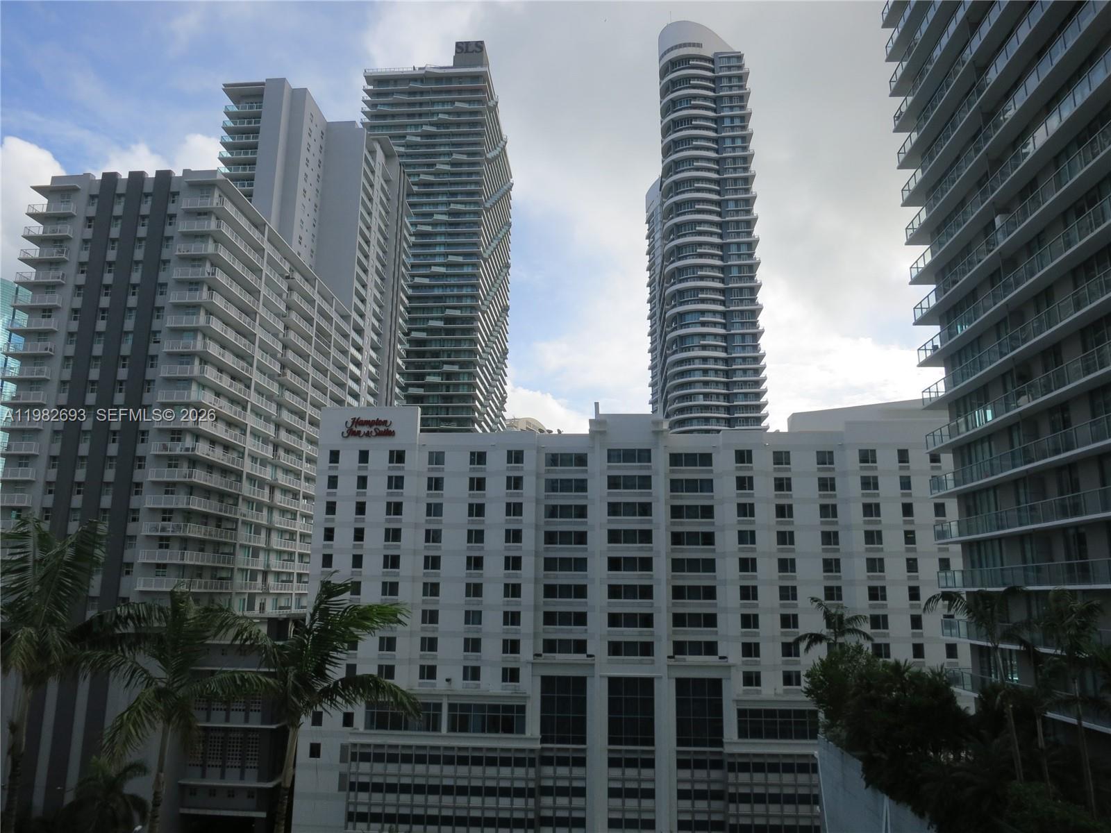 1111 SW 1 AV #1118-N, Miami FL 33130
