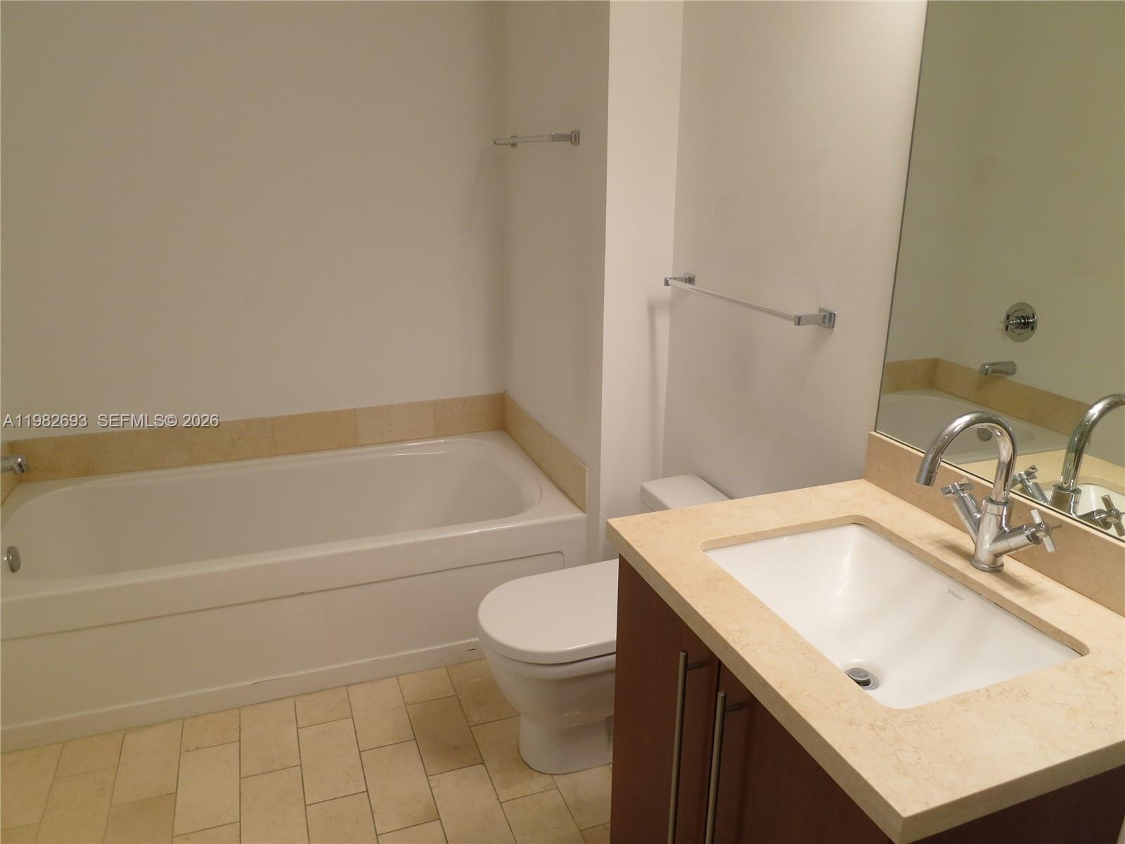 1111 SW 1 AV #1118-N, Miami FL 33130