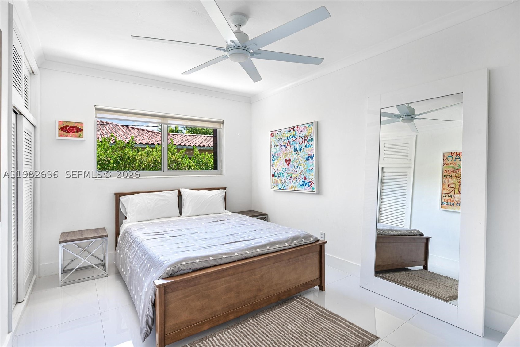 1865 Daytonia Rd, Miami Beach FL 33141