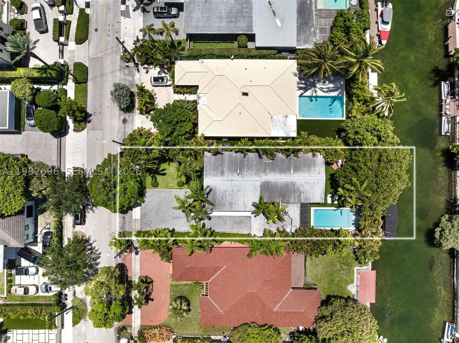 1865 Daytonia Rd, Miami Beach FL 33141