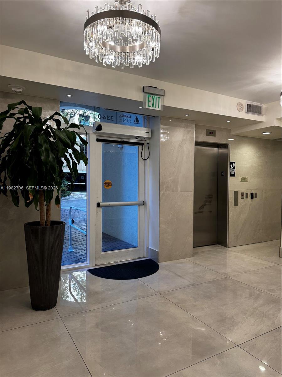 3340 NE 190th St #1507, Aventura FL 33180
