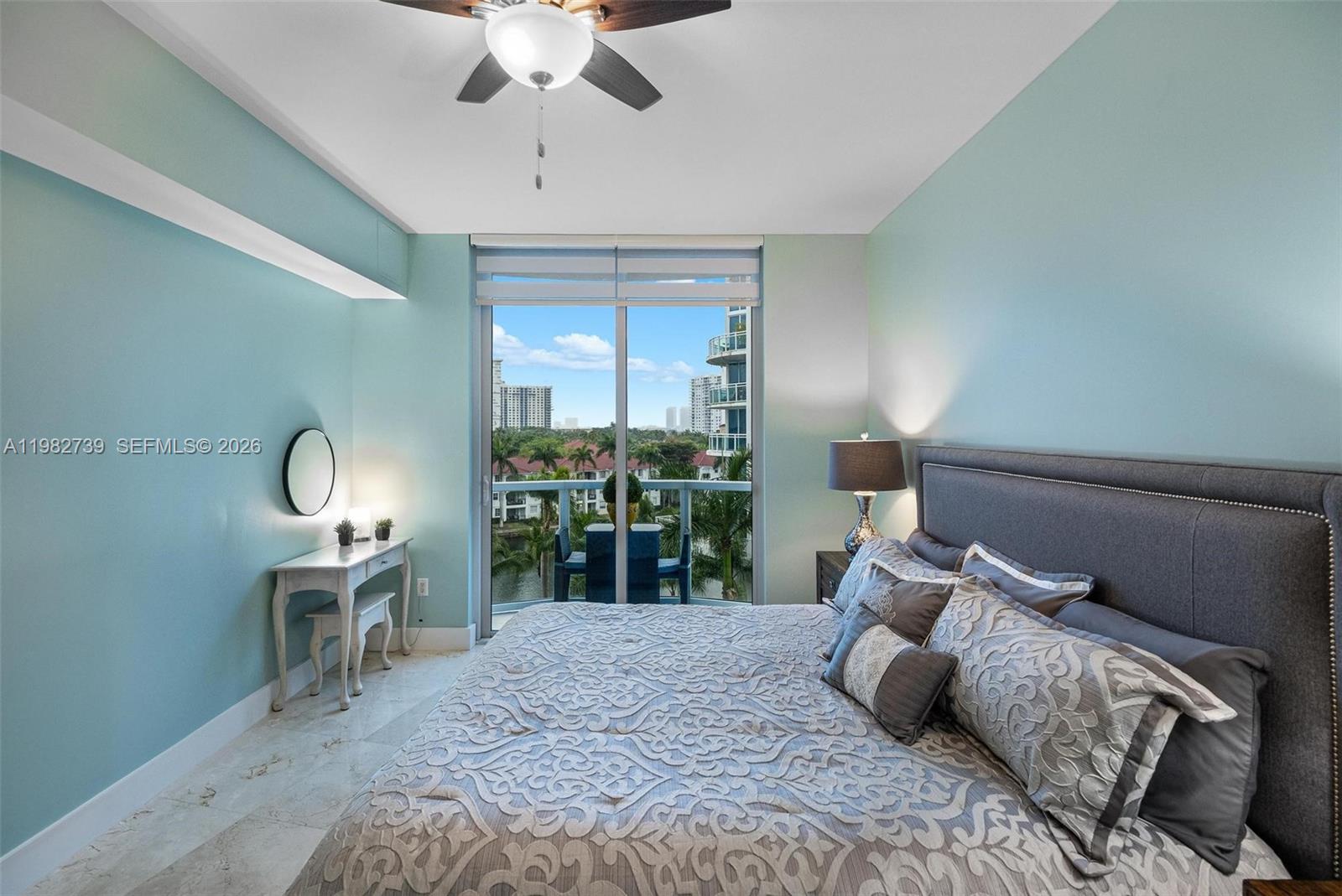 3030 NE 188th St #404, Aventura FL 33180