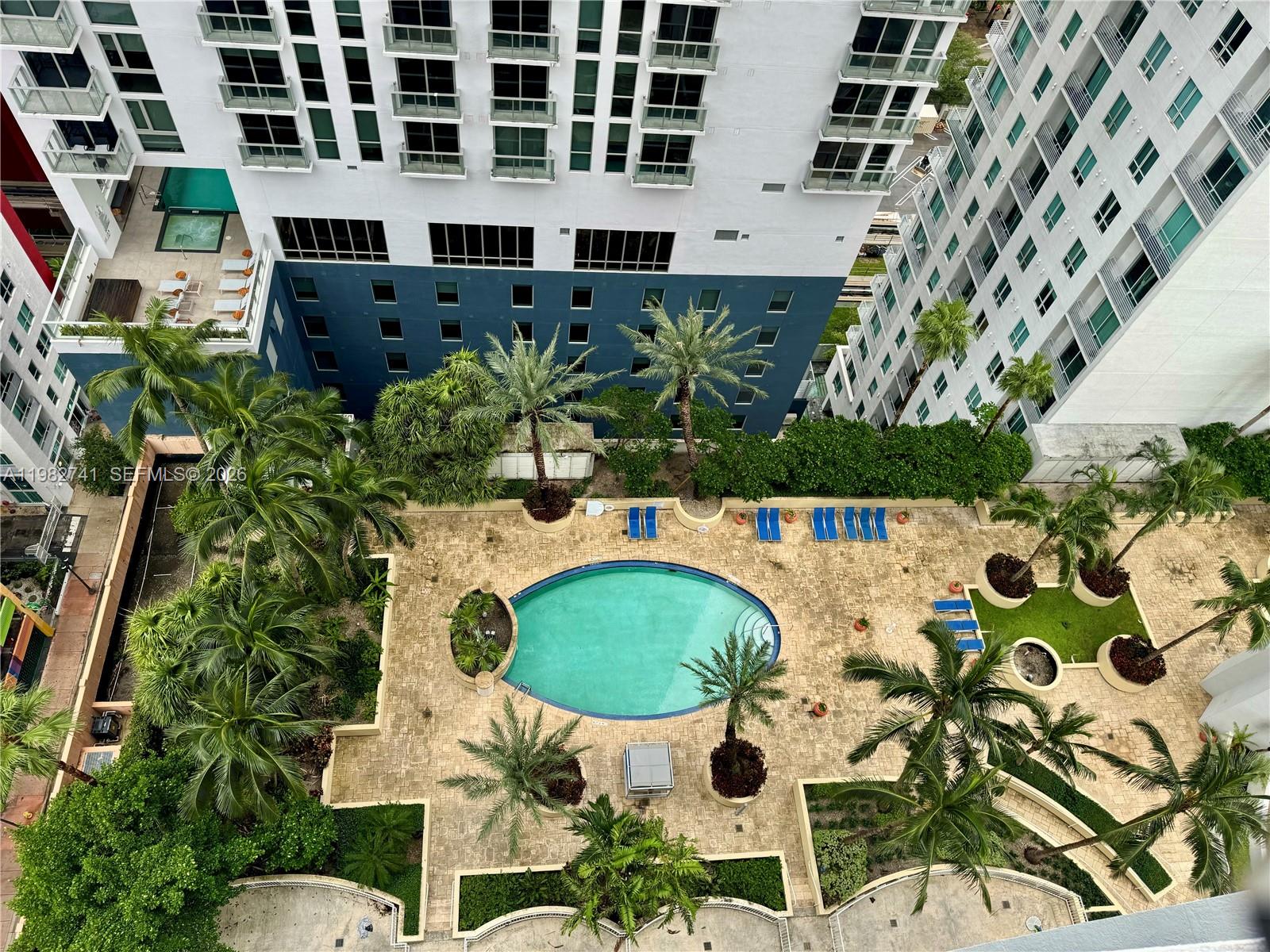 253 NE 2nd St #2306, Miami FL 33132