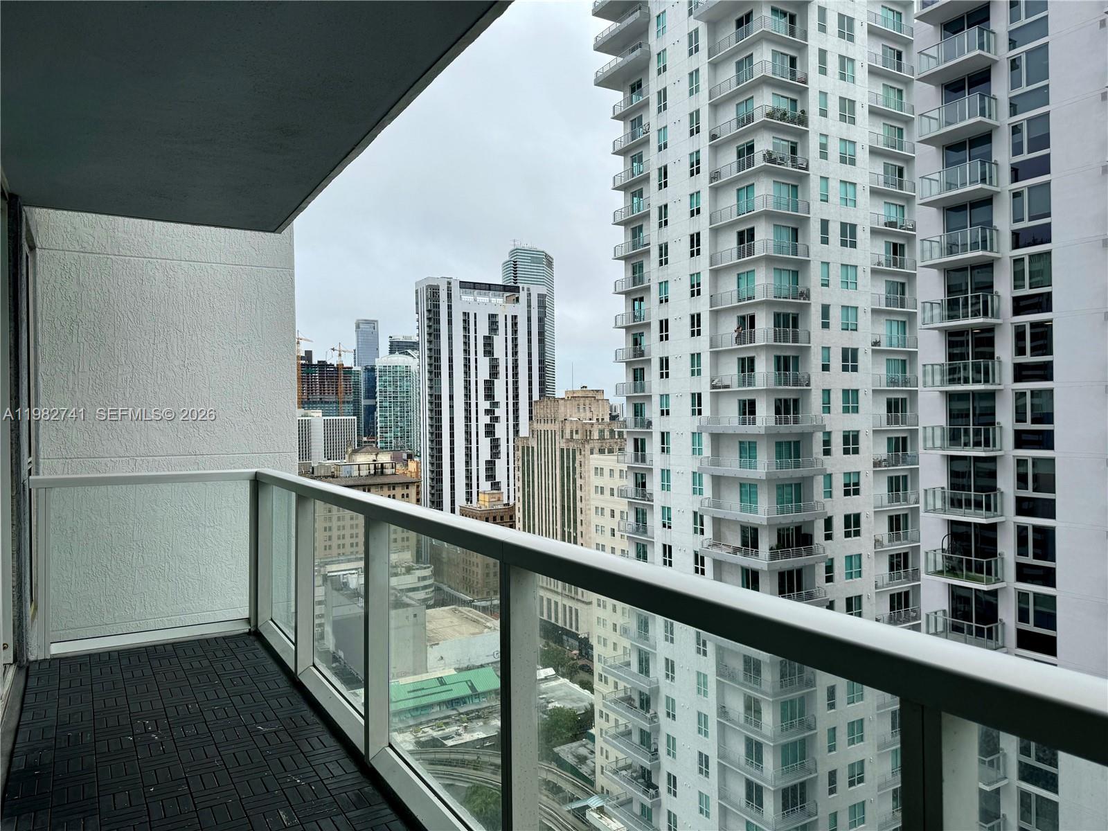 253 NE 2nd St #2306, Miami FL 33132