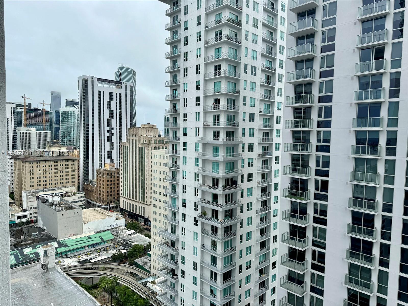 253 NE 2nd St #2306, Miami FL 33132