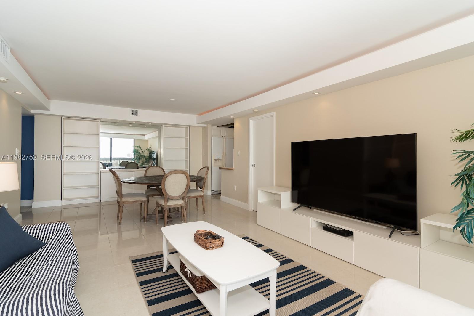 2333 Brickell Ave #1710, Miami FL 33129
