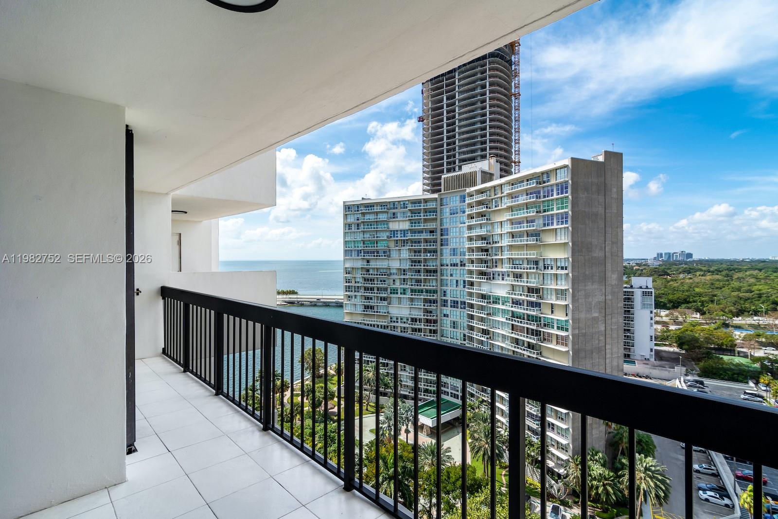 2333 Brickell Ave #1710, Miami FL 33129