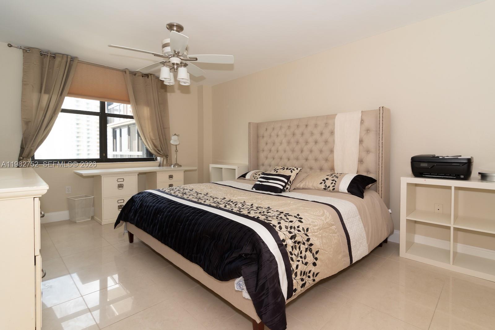 2333 Brickell Ave #1710, Miami FL 33129