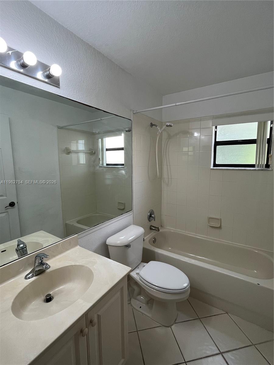 2531 NW 49th Ter #711, Coconut Creek FL 33063
