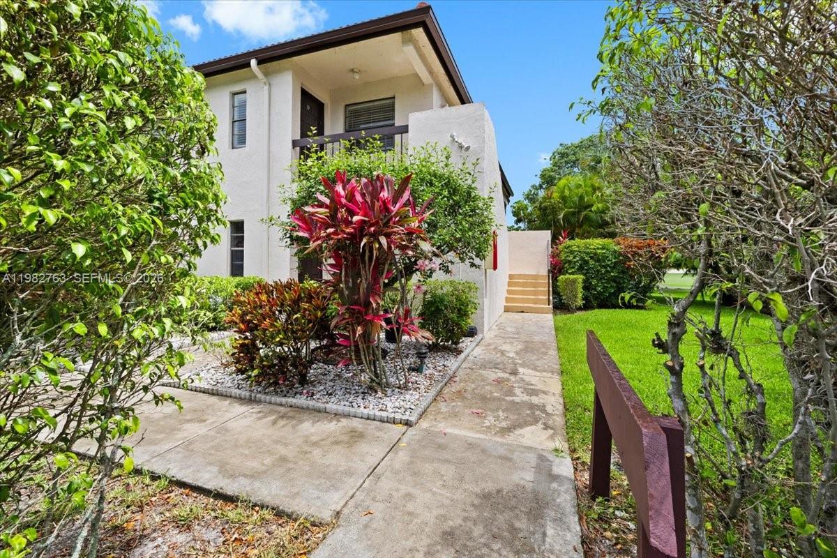 7944 Eastlake Dr #D, Boca Raton FL 33433