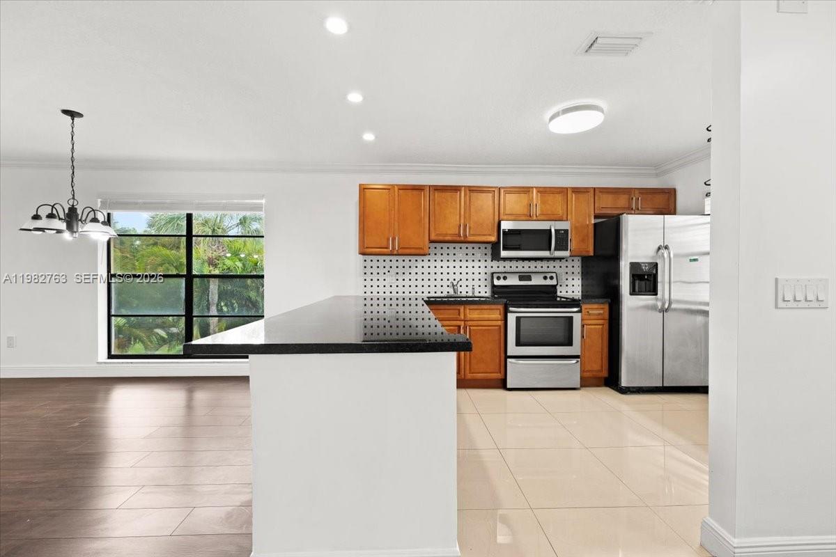 7944 Eastlake Dr #D, Boca Raton FL 33433