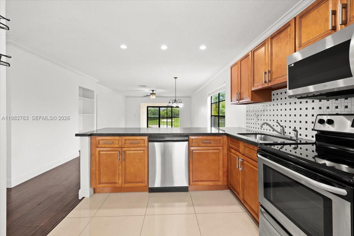 7944 Eastlake Dr #D, Boca Raton FL 33433