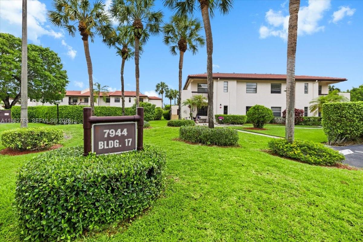 7944 Eastlake Dr #D, Boca Raton FL 33433