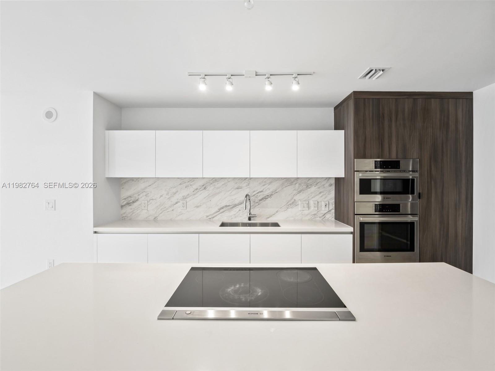 851 NE 1st Ave #4801, Miami FL 33132