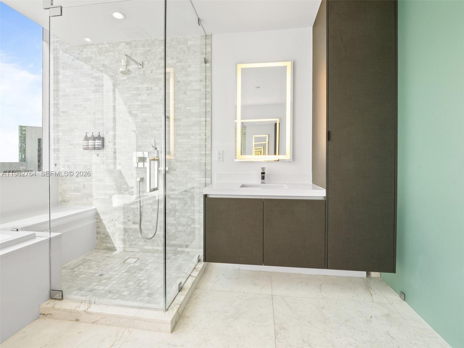851 NE 1st Ave #4801, Miami FL 33132