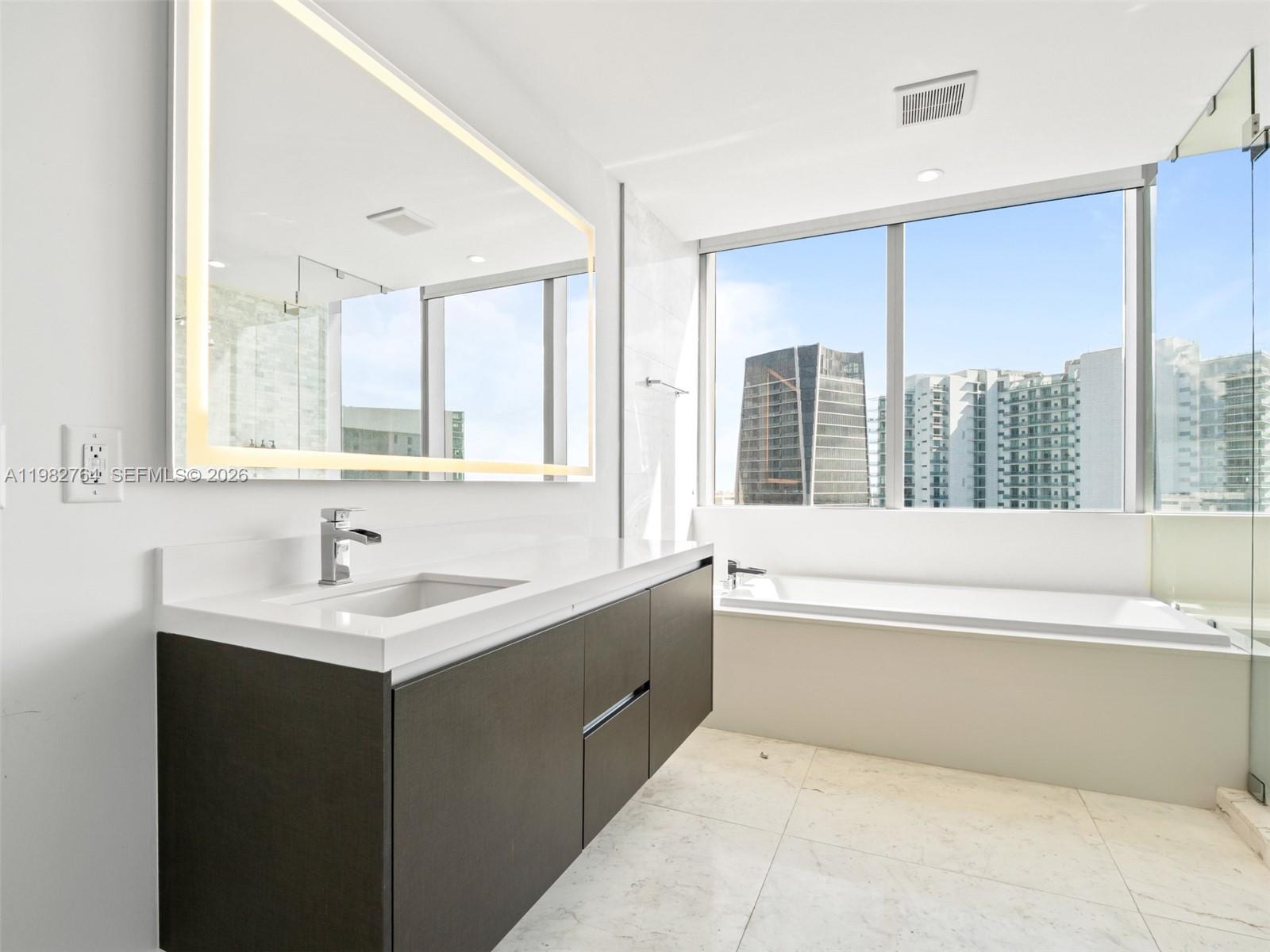851 NE 1st Ave #4801, Miami FL 33132