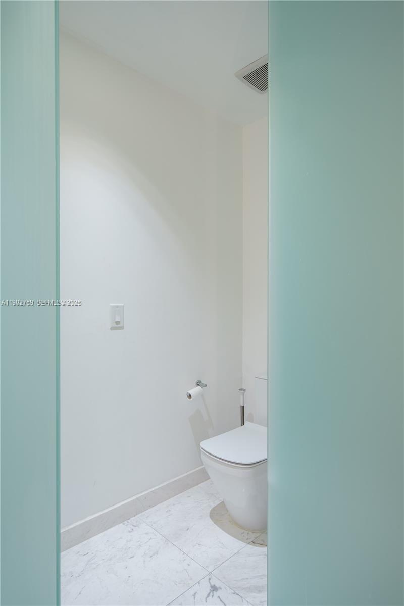 851 NE 1st Ave #4406, Miami FL 33132