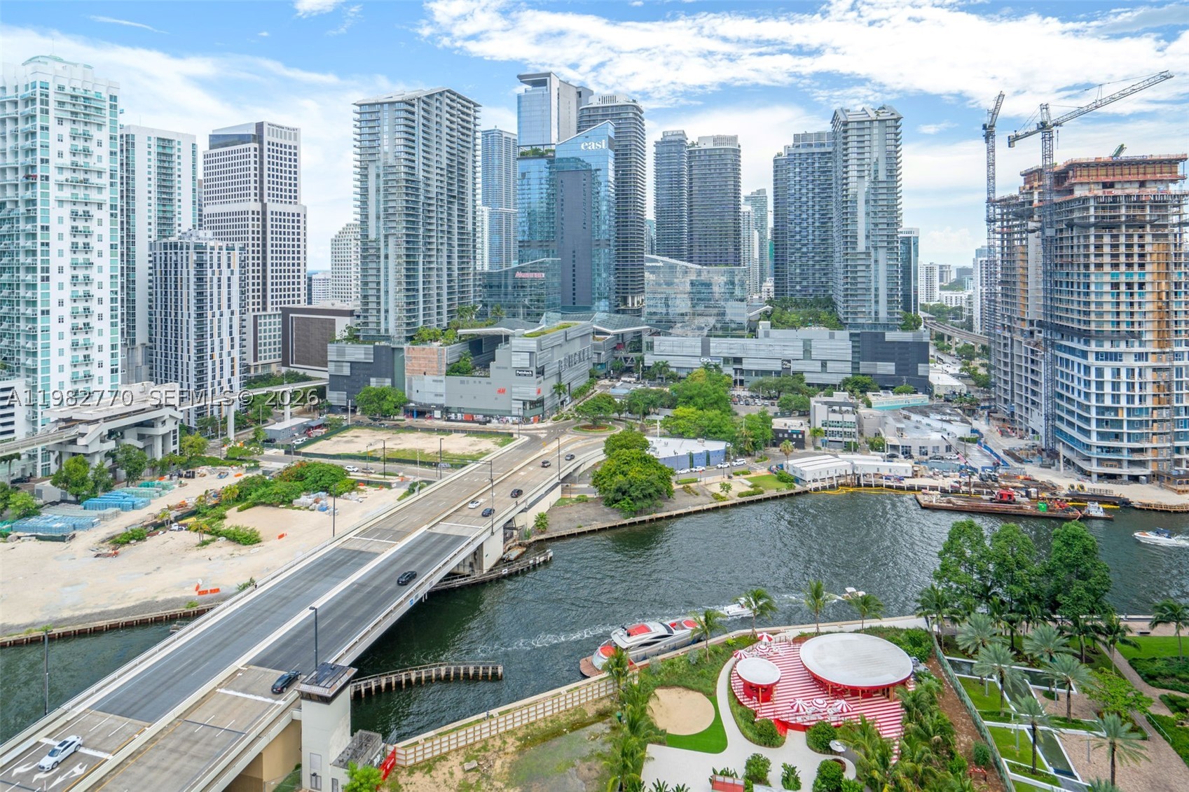 350 S Miami Ave #2412, Miami FL 33130