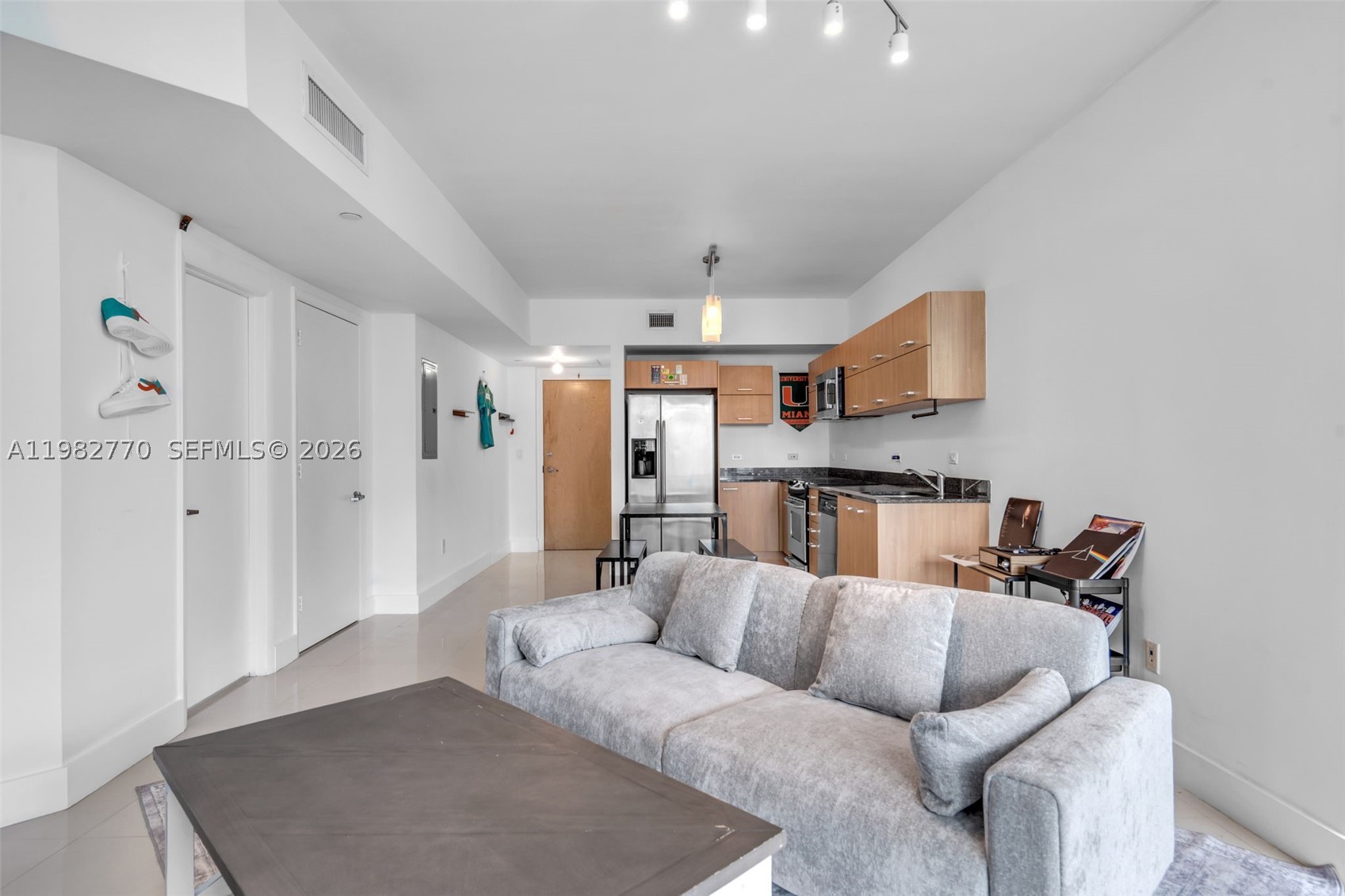 350 S Miami Ave #2412, Miami FL 33130