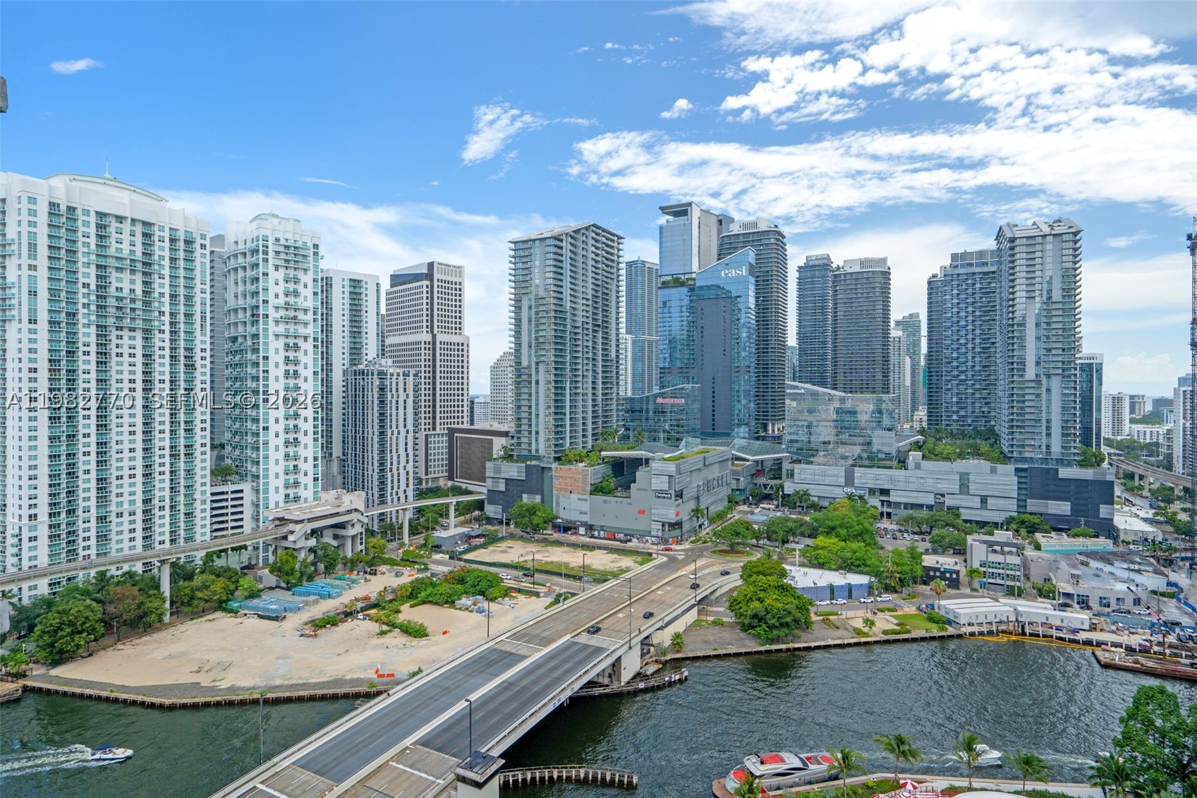 350 S Miami Ave #2412, Miami FL 33130