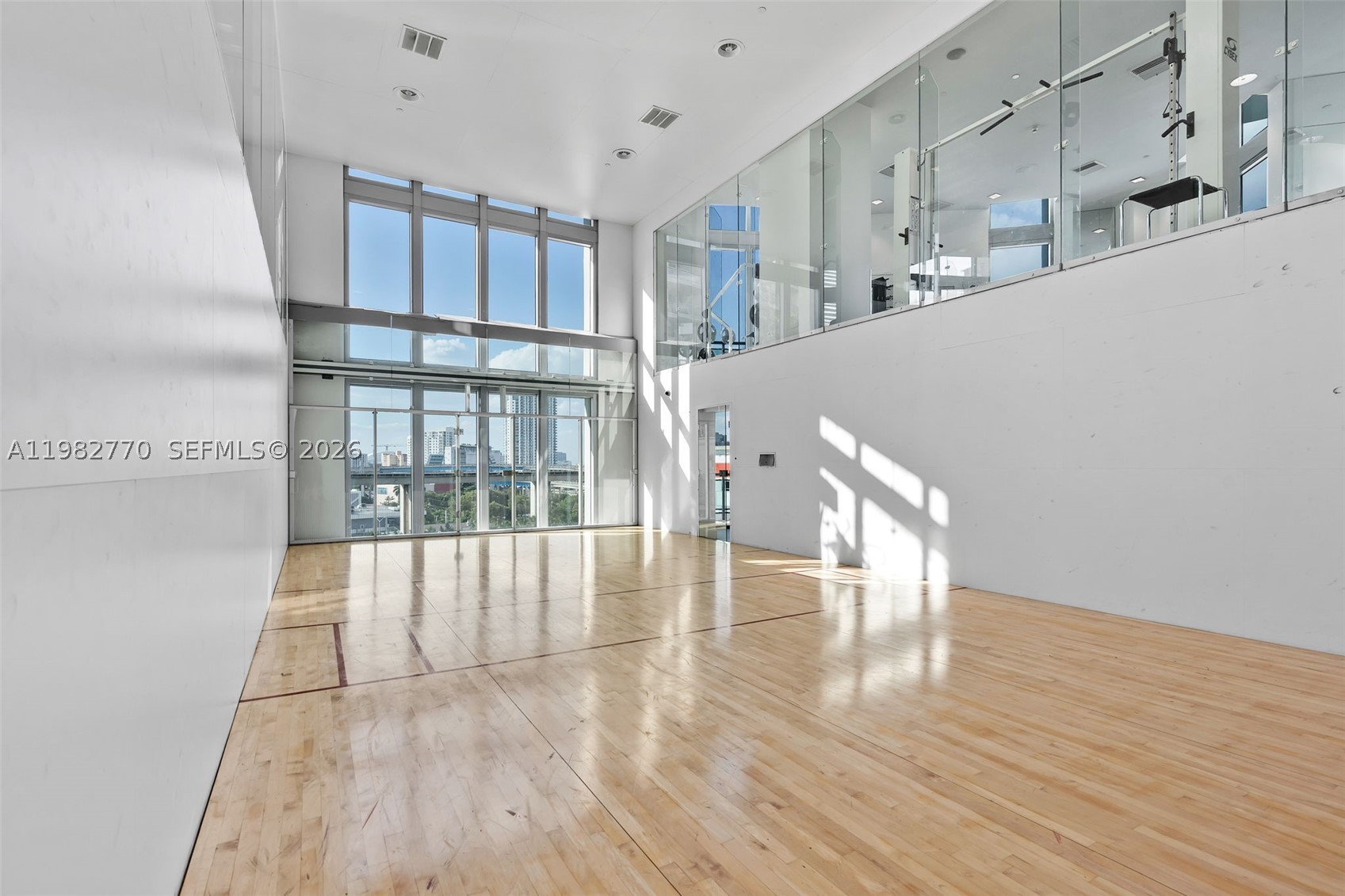 350 S Miami Ave #2412, Miami FL 33130