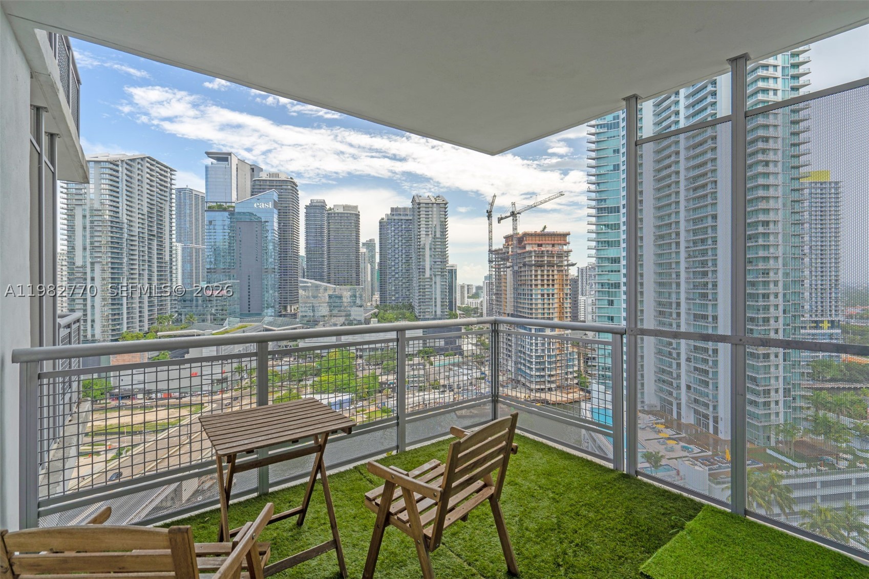 350 S Miami Ave #2412, Miami FL 33130