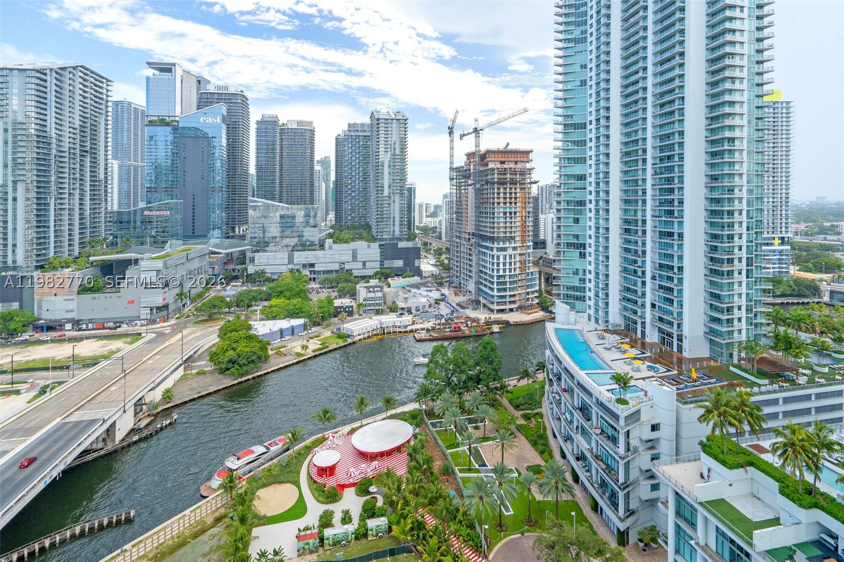 350 S Miami Ave #2412, Miami FL 33130