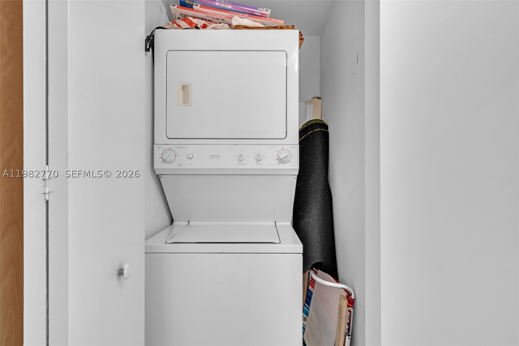 350 S Miami Ave #2412, Miami FL 33130